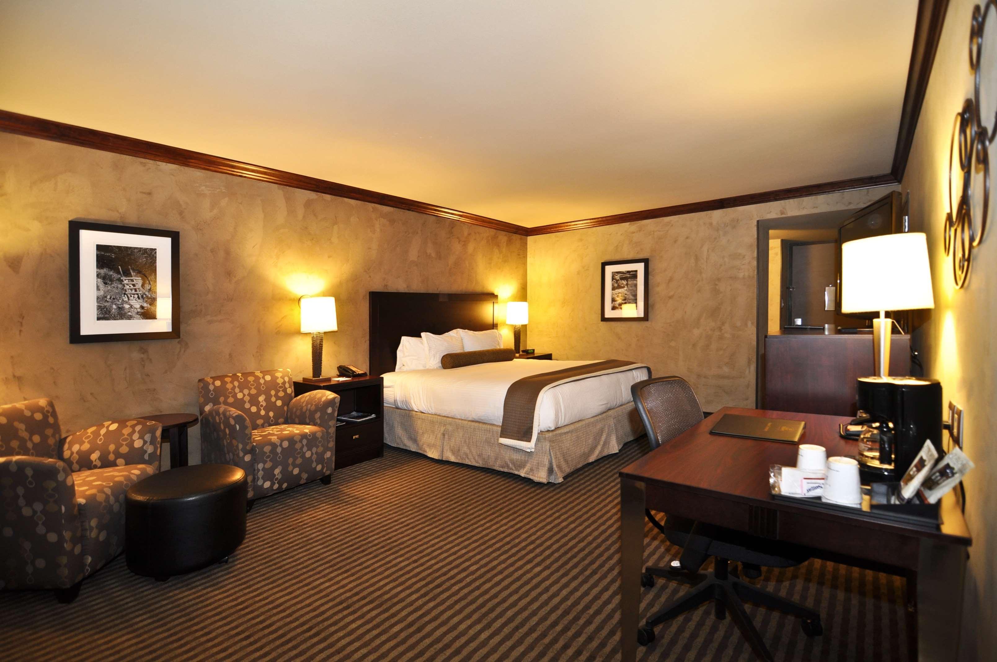 Best Western Plus Raton Hotel מראה חיצוני תמונה