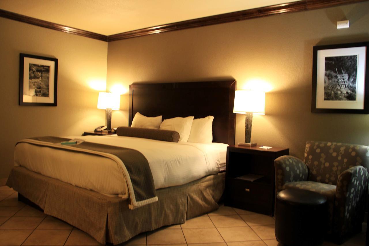 Best Western Plus Raton Hotel מראה חיצוני תמונה